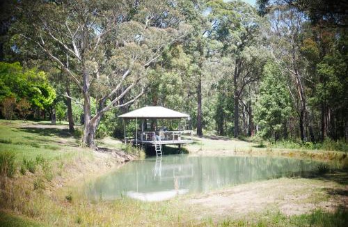 Bilpin House | True North - 4BR Home & Garden in Bush Setting with Huge Bath