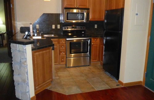 Winter Park Condo | True ski in out.Don’t hit request to book without asking please,use contact host