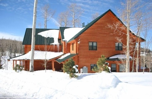 Brian Head Cabin | True Ski-in Ski-Out.