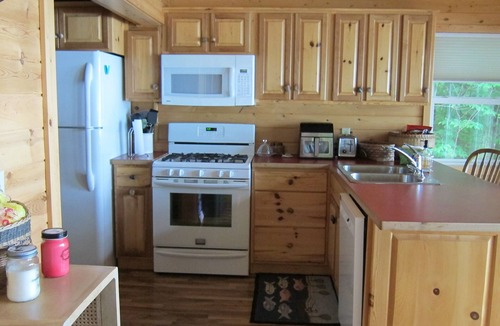 Steuben House | True UP experience awaits you in this comfortable and cozy lakefront home