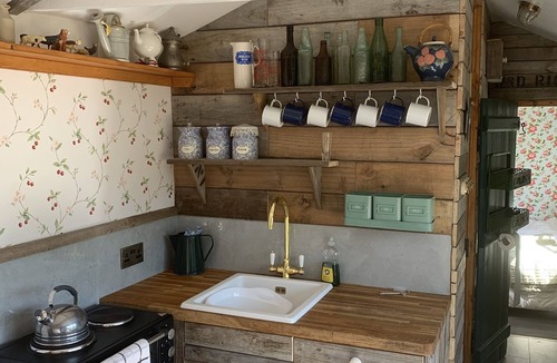 Sittingbourne Cabin | Truly Kentish Holiday Lets