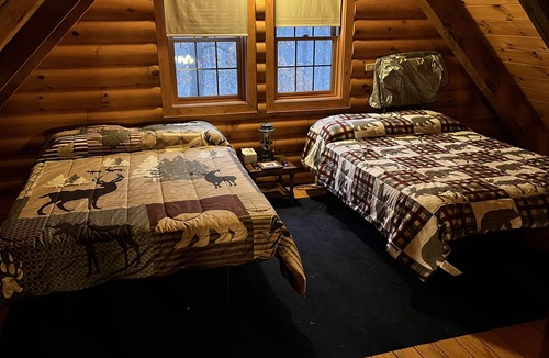 Warsaw Cabin | Truman Lake Cabin - Secluded and private