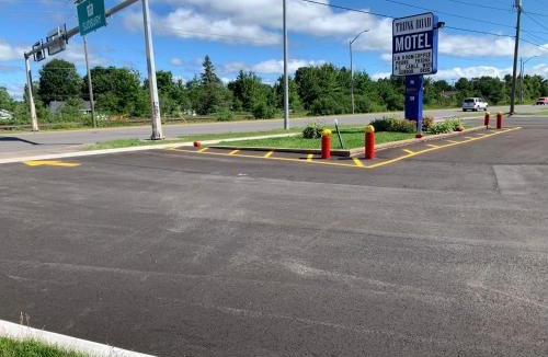 Sault Ste. Marie Hotel | Trunk Road Motel