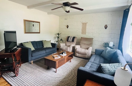 Truro House | Truro , cozy and bright main floor- sleeps 5!