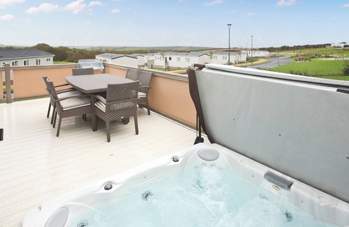 White Cross Ski Chalet | Truro Premier Lodge