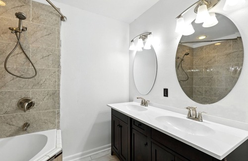 Prosper House | Trusted 4BR Luxury Home in Prestigious Neighborhood