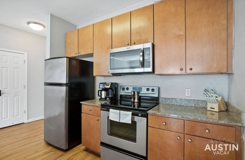 West Campus Apartment | TSC #314 and #315 xx