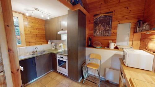 Blatten bei Naters Ski Chalet | Tschuggen TU98