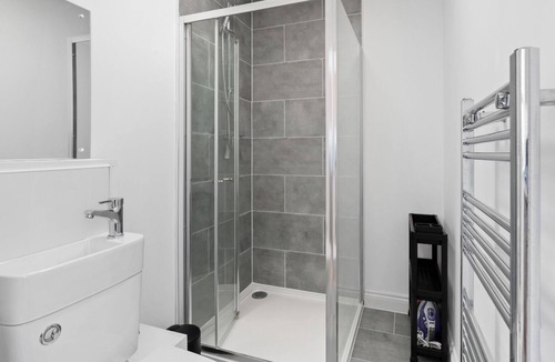 Woodside Apartment | TTSA - Studio - Norwood Junction - A2