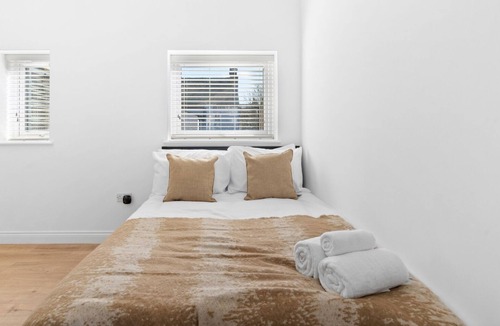 Woodside Apartment | TTSA - Studio - Norwood Junction - A2