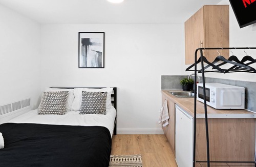 Woodside Apartment | TTSA - Studio - Norwood Junction - A4