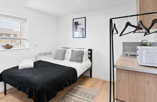 Woodside Apartment | TTSA - Studio - Norwood Junction - A4