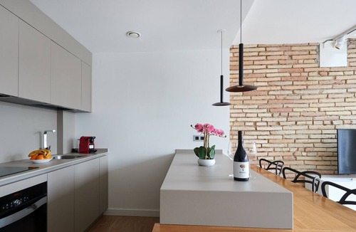Pamplona City Centre Apartment | TuApartamento Boutique - Plaza del Castillo 29, 4