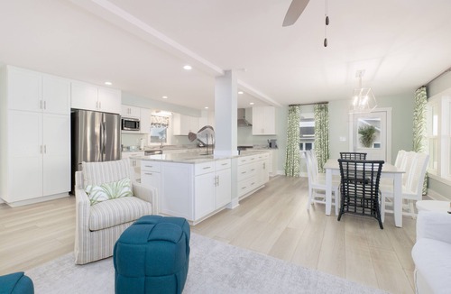 Indian Beach House | Tuck Away - Stunning Ocean Front Designer Home