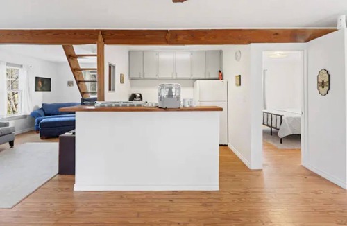 Sealy Cabin | Tucked Away Cabin