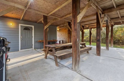 Sealy Cabin | Tucked Away Cabin