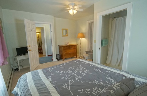 Meredith Bed & Breakfast | Tuckernuck Inn