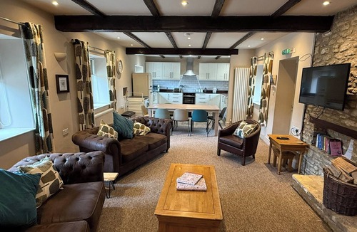 Shoscombe House | Tuckers Grave Inn - Historic Inn & Cider Pub