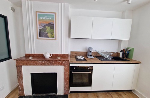 Bagneres-de-Bigorre Apartment | Tucou ✦ T2 luminous 4 pers ✦ Thermes on foot