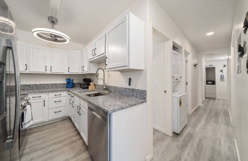 Arroyo Chico House | Tucson 18th Street A B