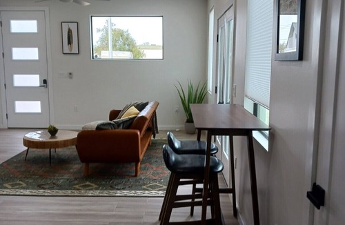 Menlo Park House | Tucson Barrio Home 2B/2B