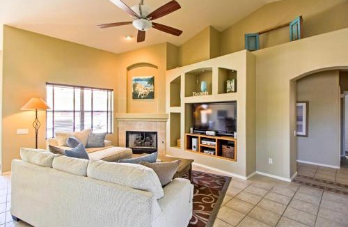 The Bluffs House | Tucson Home w/Pool & Santa Catalina Mtn Views