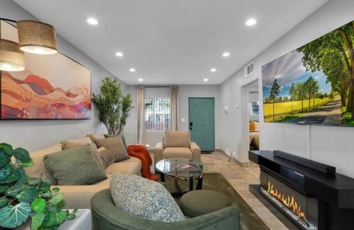 Feldman's House | Tucson Private Pool Oasis with Game Room and Fire Pit
