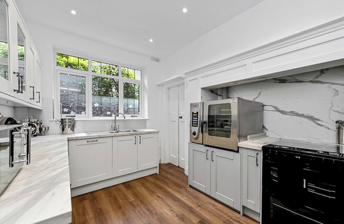 Bournemouth City Centre Cottage | Tudor Grange