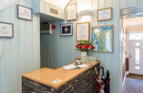 Porthmadog Bed & Breakfast | Tudor Lodge