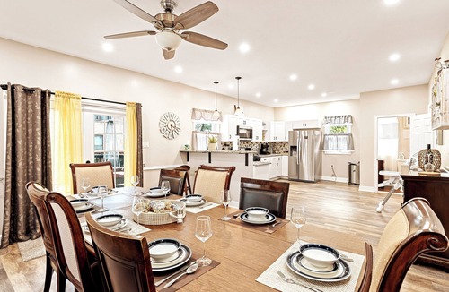 East Lansdowne Hotel | Tudor Lux