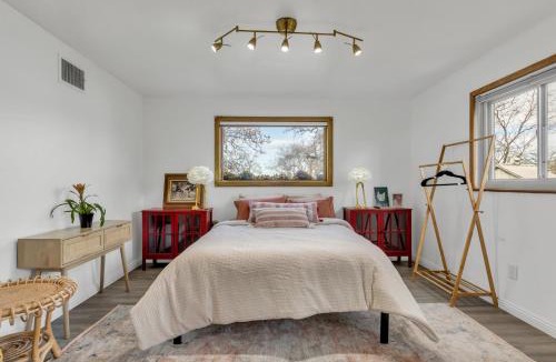 Fair Oaks House | Tudors Village BNB