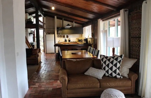 Gruyere House | Tuena Cottage