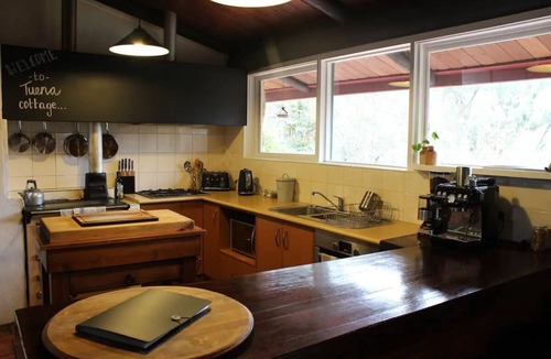 Gruyere House | Tuena Cottage