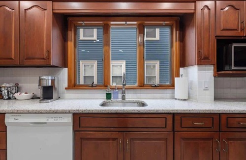 South Medford Condo | Tufts Condo with Office & EV Charger