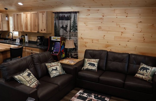 Copenhagen Cabin | Tug Hill Pines cabin retreat. Brand new cabin located on tug hill trail system.