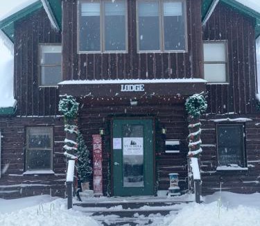 Redfield Hotel | Tug Hill Resort