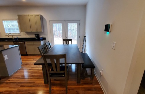 Westminster House | Tugaloo Hideaway - 4 bed, 2 bath, Westminster, SC. Near Clemson, Seneca