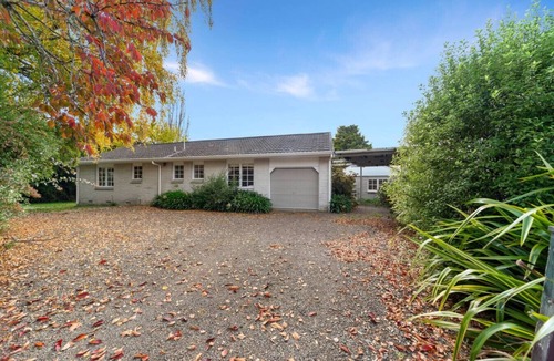 Kinloch House | Tui Cottage Kinloch