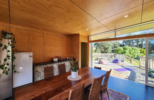 Hot Water Beach House | Tui Nature Retreat