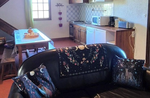 Prudhomat House | Tuiles Maison de Cathy