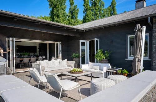 Tuki Tuki Villa | Tukituki Riverside Retreat