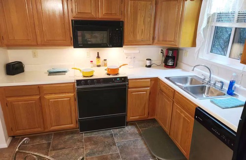 Weldon Spring Heights House | Tulip - 8 beds, 2 bath, 5 bedrms- sleeps 13+