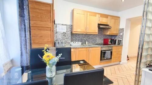 Bryanston and Dorset Square Apartment | Tulip B at Regent's Park