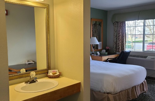 Mount Vernon Hotel | Tulip Inn