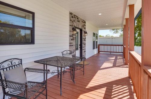 Tullahoma House | Tullahoma Whiskey Trail Base with Yard and Fire Pit