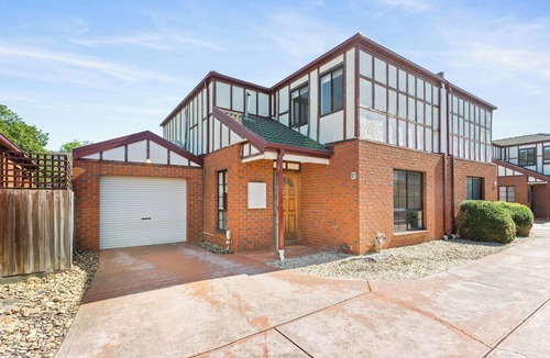 Tullamarine House | Tullamarine Landing by Ready Set Stay
