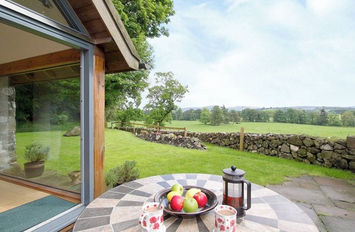 Kinross Cottage | Tullibole Castle Longhouse