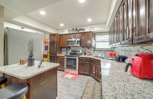 South Tulsa House | Tulsa Area Home w/Fenced Yard: Pets Welcome!