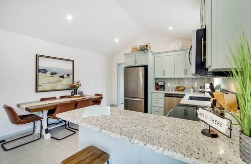 Cherry Street House | Tulsa Vacation Home ~ 3 Mi to Downtown