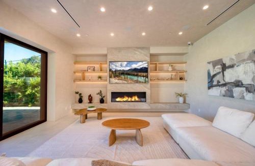 Encino Villa | Tulum Inspired Villa W. Pool, Theater, Office 5B6B